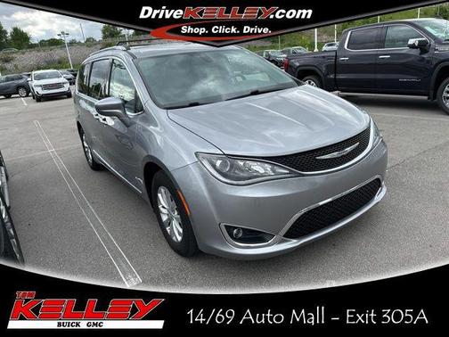 2018 Chrysler Pacifica Touring-L Plus