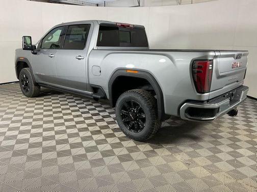 2026 GMC Sierra 2500 AT4