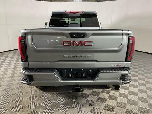 2026 GMC Sierra 2500 AT4