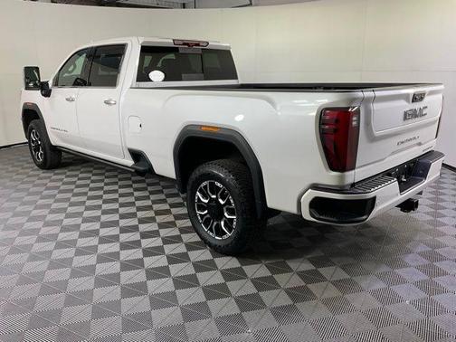 2025 GMC Sierra 3500 Denali
