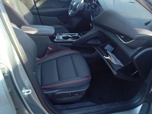 2023 Buick Envision Essence AWD