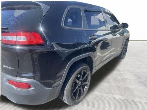 2014 Jeep Cherokee Sport