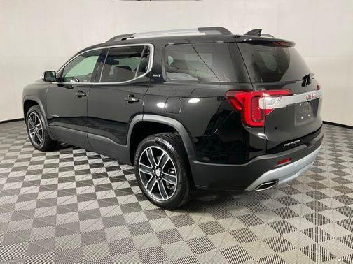 2023 GMC Acadia FWD SLT