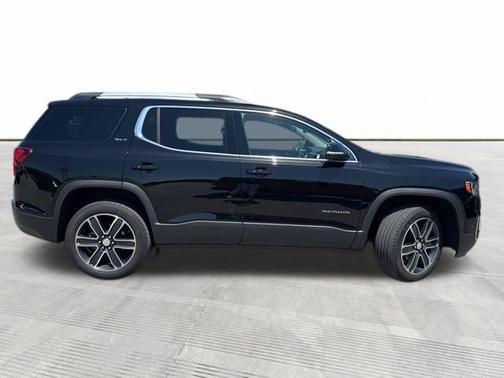 2023 GMC Acadia FWD SLT