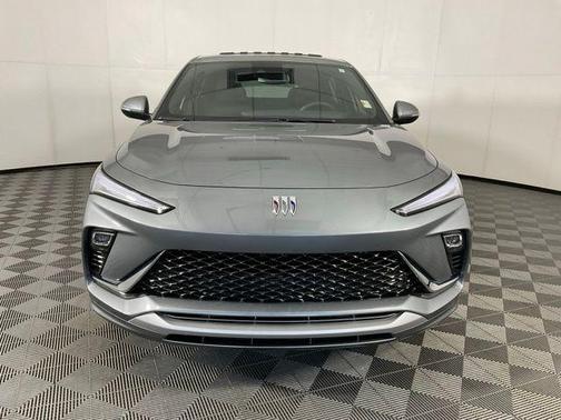 Moonstone Gray Metallic 2025 Buick Envista Avenir FWD