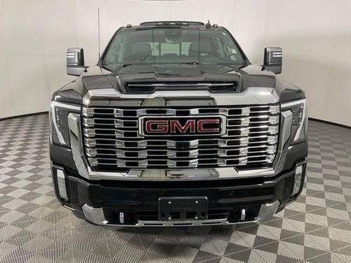 2024 GMC Sierra 3500 Denali