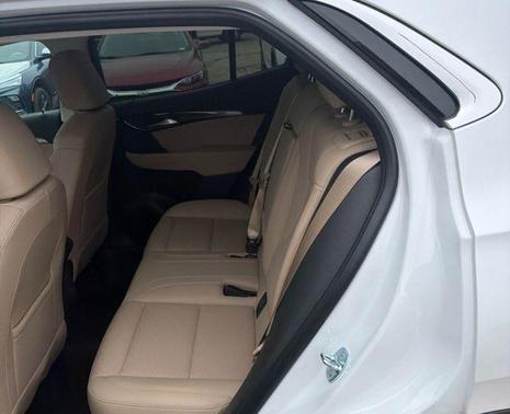 White Frost Tricoat 2024 Buick Envision Preferred AWD
