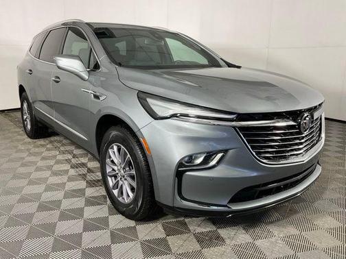 2024 Buick Enclave Essence FWD