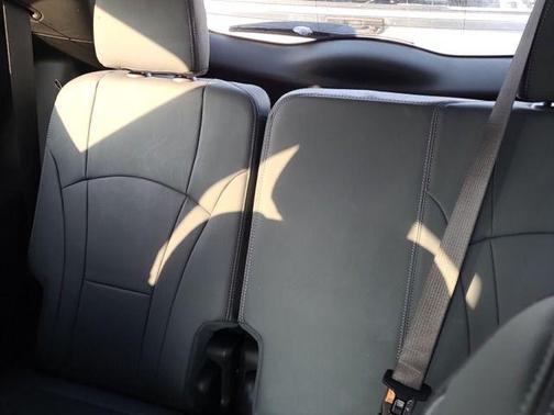 2024 Buick Enclave Essence FWD