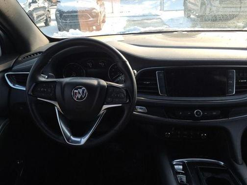 2024 Buick Enclave Essence FWD