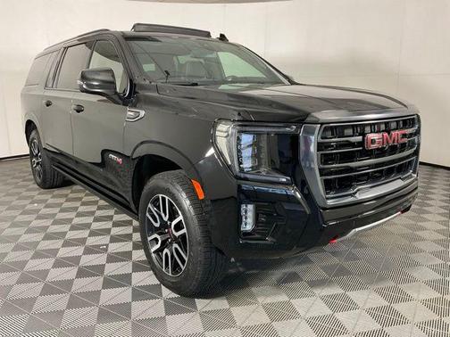 2021 GMC Yukon XL 4WD AT4