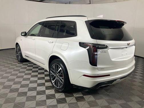 2022 Cadillac XT6 Sport AWD