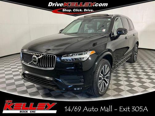 2021 Volvo XC90 T5 Momentum
