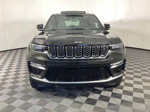 2024 Jeep Grand Cherokee Summit