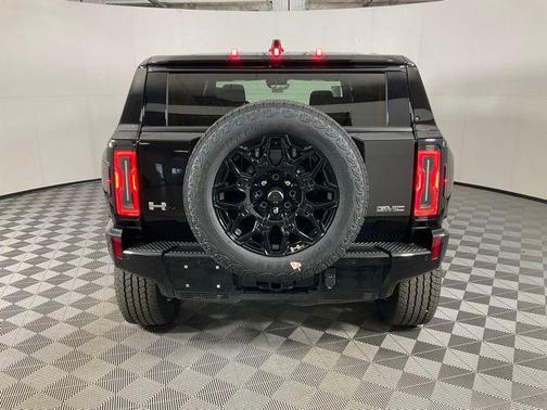 2026 GMC HUMMER EV SUV 2X