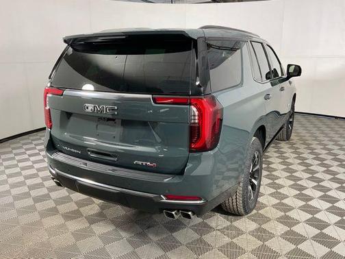 2026 GMC Yukon 4WD AT4