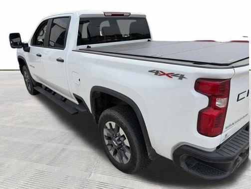 Summit White 2024 Chevrolet Silverado 2500 Custom