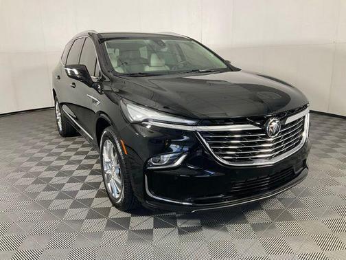 2023 Buick Enclave Premium AWD