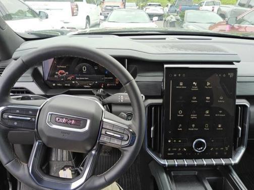2024 GMC Acadia AWD AT4