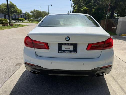 2018 BMW 530 530i Sedan 4D