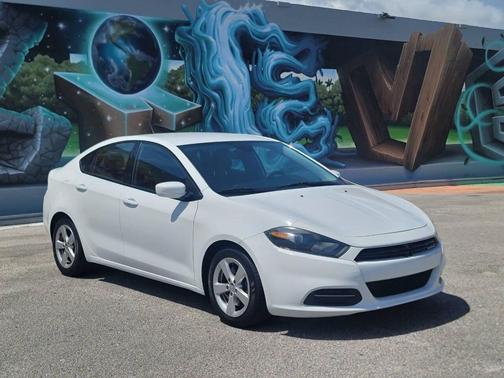 Bright White Clearcoat 2015 Dodge Dart SXT