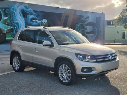 2013 Volkswagen Tiguan SE