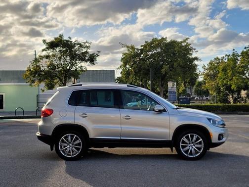 2013 Volkswagen Tiguan SE