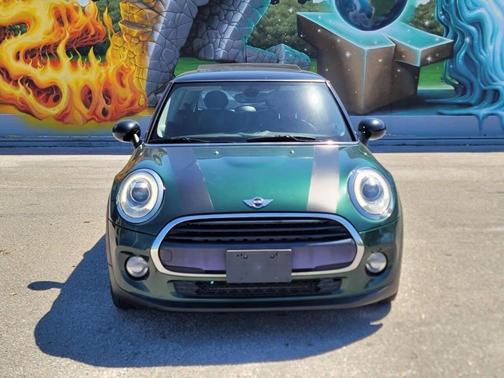 Green 2018 MINI Hardtop Oxford Edition