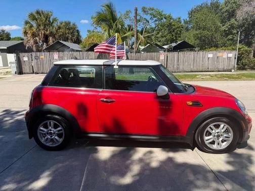 2013 MINI Hardtop Cooper