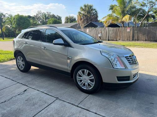 2016 Cadillac SRX Standard