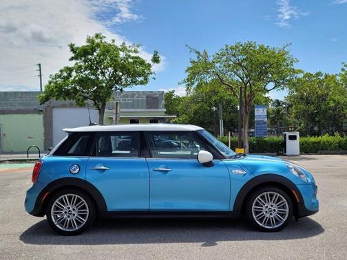 Electric Blue Metallic 2015 MINI Hardtop Cooper S