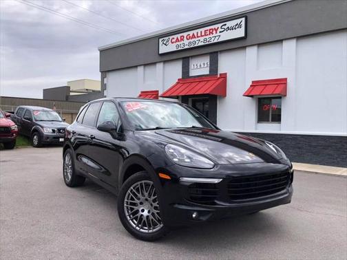 2017 Porsche Cayenne S