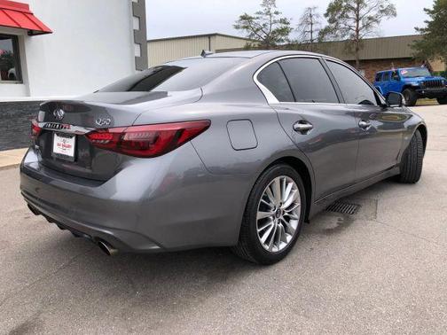 2018 INFINITI Q50 2.0t LUXE