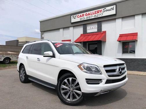 White 2015 Mercedes-Benz GL-Class GL 350 BlueTEC 4MATIC