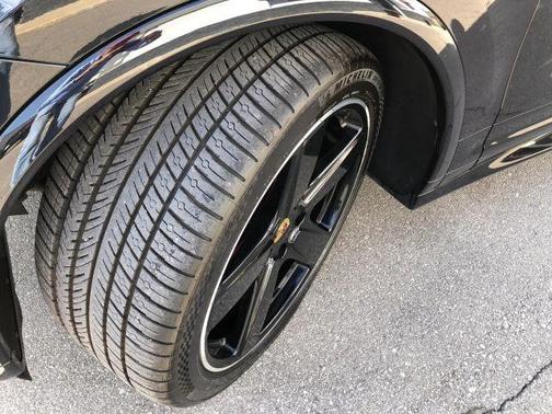 2016 Porsche Cayenne GTS