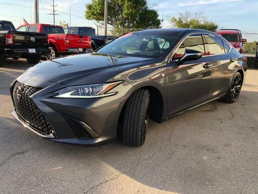 2025 Lexus ES 350 F SPORT Handling