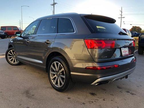 2018 Audi Q7 3.0T Premium Plus