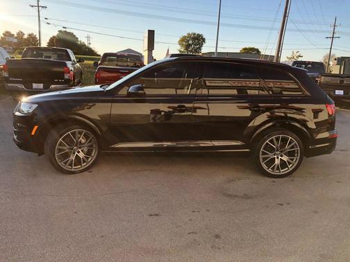 2019 Audi Q7 55 Prestige