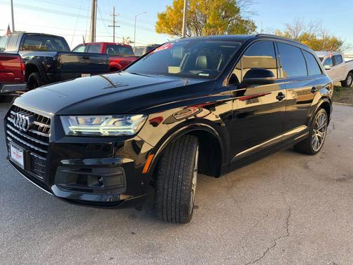 2019 Audi Q7 55 Prestige
