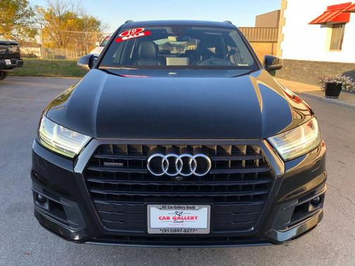 2019 Audi Q7 55 Prestige