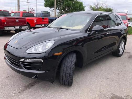 2013 Porsche Cayenne Base