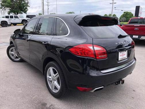 2013 Porsche Cayenne Base