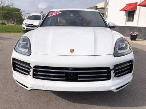 2022 Porsche Cayenne Platinum Edition