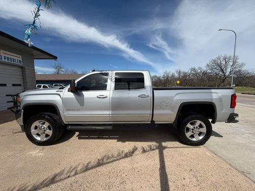 2017 GMC Sierra 2500 SLE
