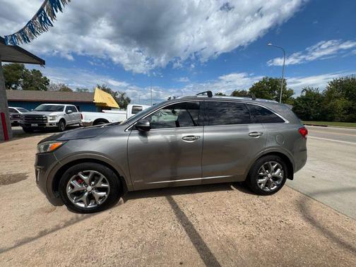 2016 Kia Sorento SX