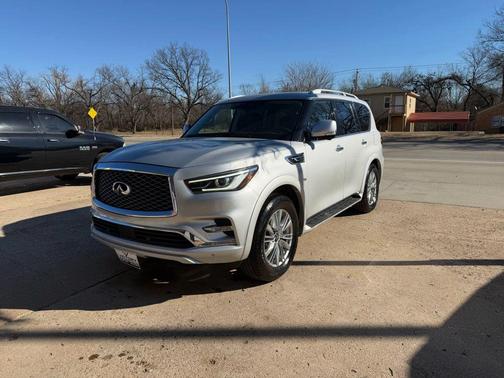 2018 INFINITI QX80 Base