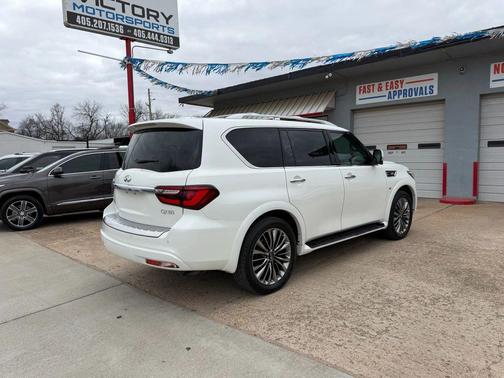 2019 INFINITI QX80 Luxe