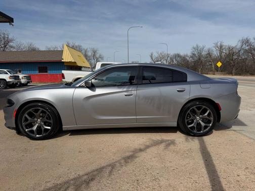 2015 Dodge Charger SXT