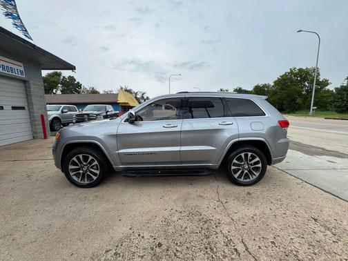 2017 Jeep Grand Cherokee Overland