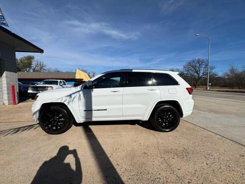 2018 Jeep Grand Cherokee Altitude
